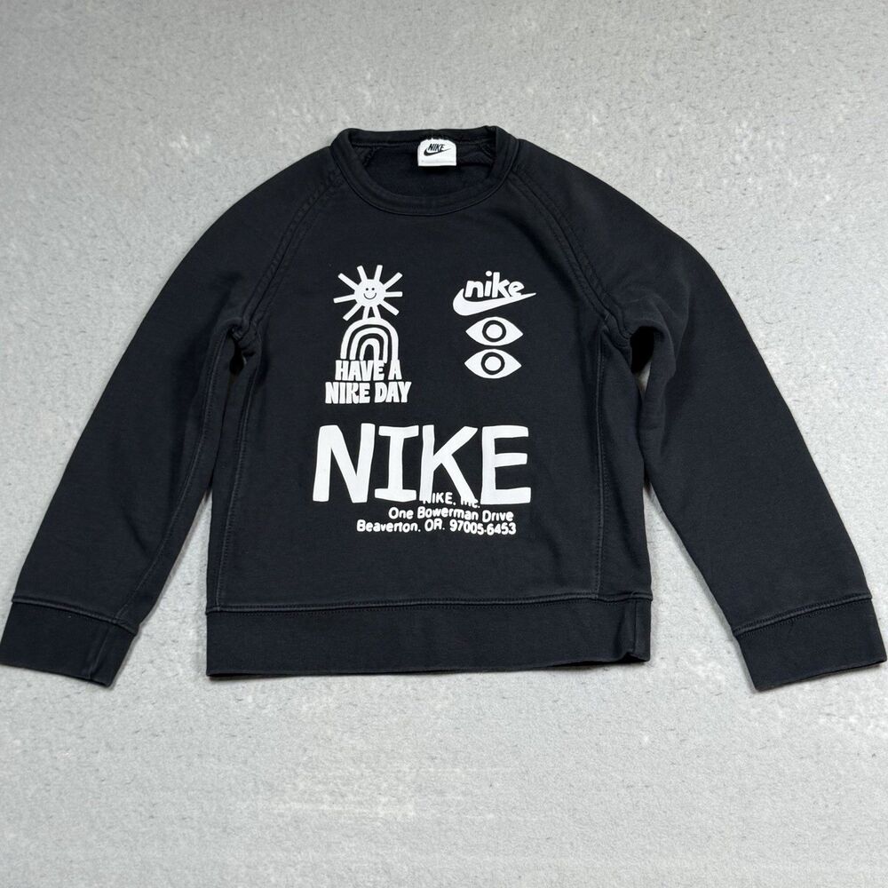 Nike Crewneck Pullover Sweatshirt Kids Youth Size Small Black Futura Logo Fleece